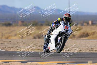 media/Dec-17-2023-CVMA (Sun) [[bf0c04832d]]/Race 3 Supersport Middleweight/